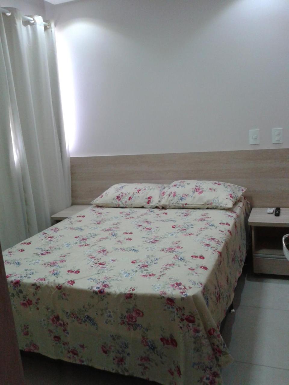 Everest Flat Service Caldas Novas Exterior photo