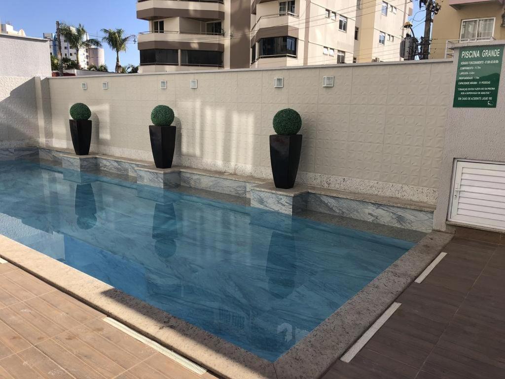 Everest Flat Service Caldas Novas Exterior photo